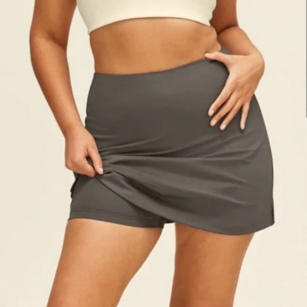 Girlfriend Collective Gray XS Sport Skort